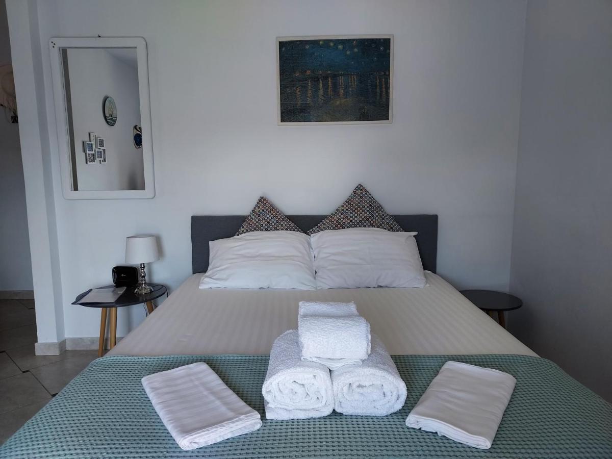 Studio Anlia Apartment Nea Makri Exterior photo
